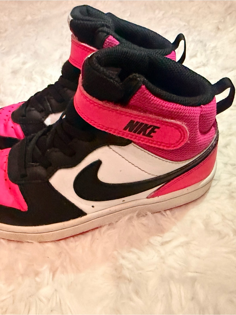 Nike Kids High-Top Sneakers in Pink, Black & White